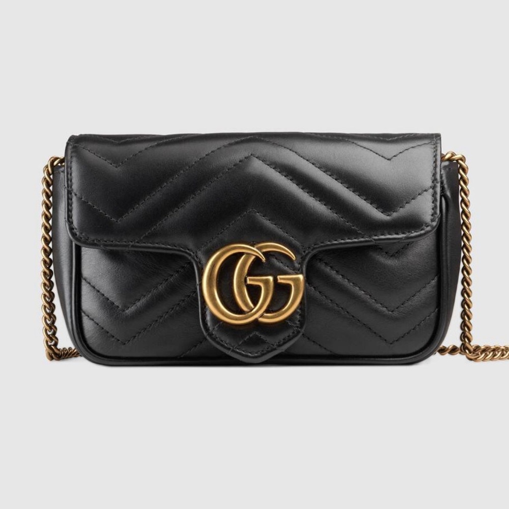 SOLD!! GG Marmont super mini bag